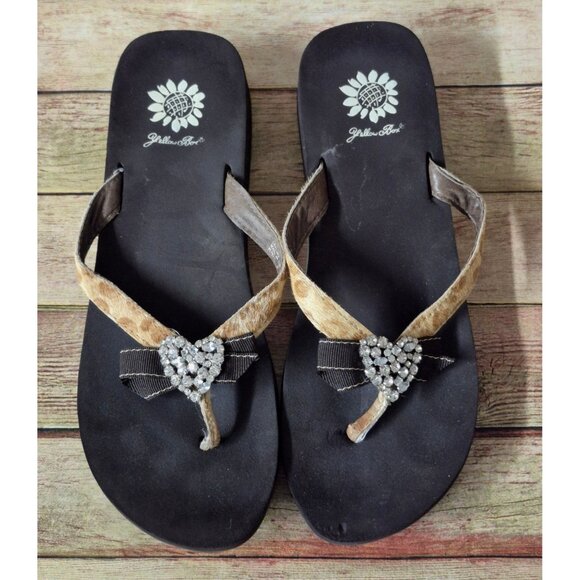 Yellow Box Leather Cowhide Cheetah Print Flip Flops Size 9 Heart & Bow Comfort - Picture 3 of 11